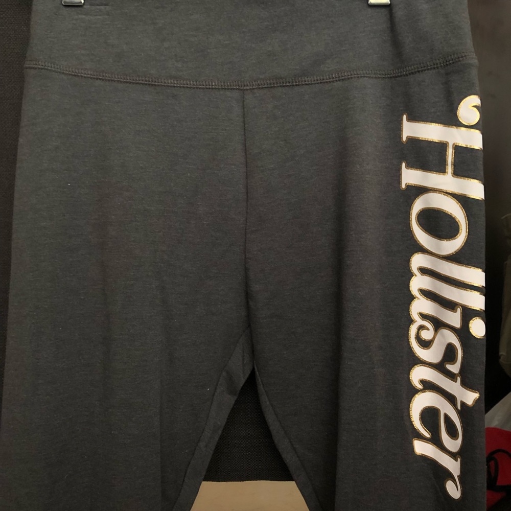 Hollister leggings